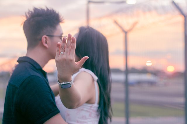 Couple portrait photography examples.